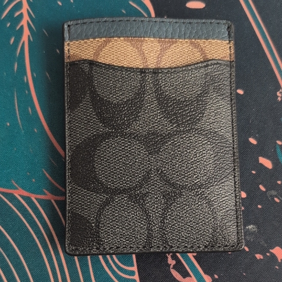 Coach Signature Black and Tan Card Holder - Picture 1 of 4